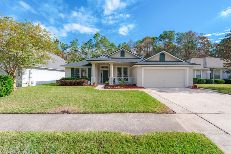 8819 Canopy Oaks Dr, Jacksonville, FL 32256