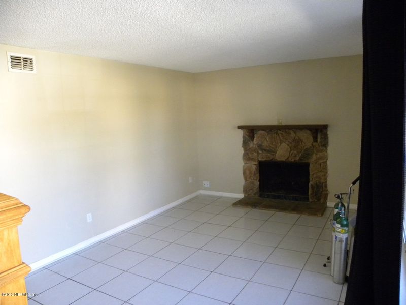 8826 S Sandusky Ave, Jacksonville, FL 32216