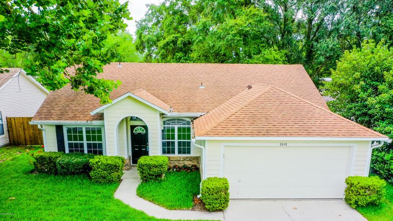8848 Mountain Lake Dr S, Jacksonville, FL 32221