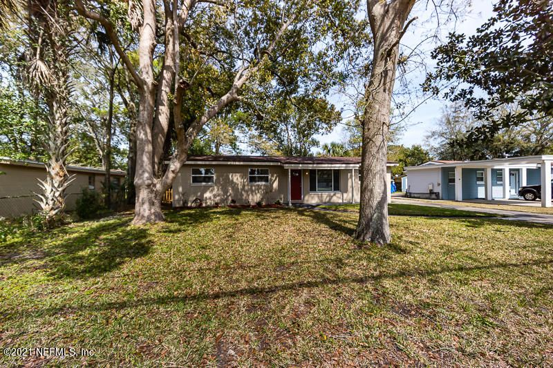 8855 Yeoman Dr, Jacksonville, FL 32208