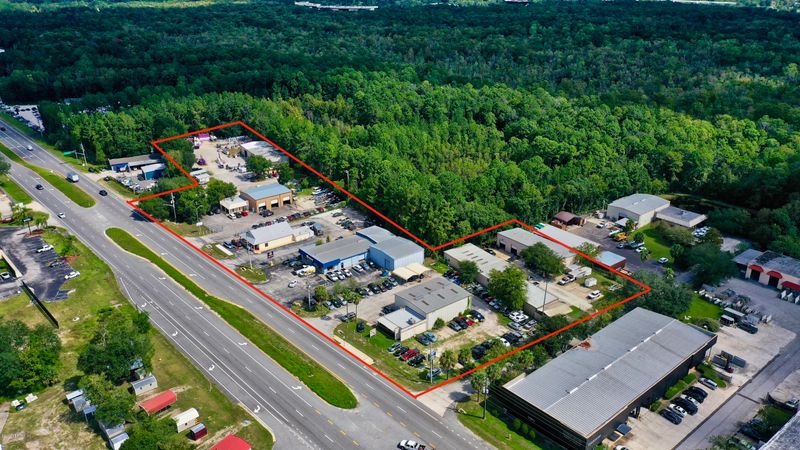 8863 Philips Hw, Jacksonville, FL 32256
