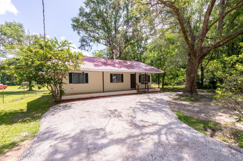8867 State Road 100, Starke, FL 32091