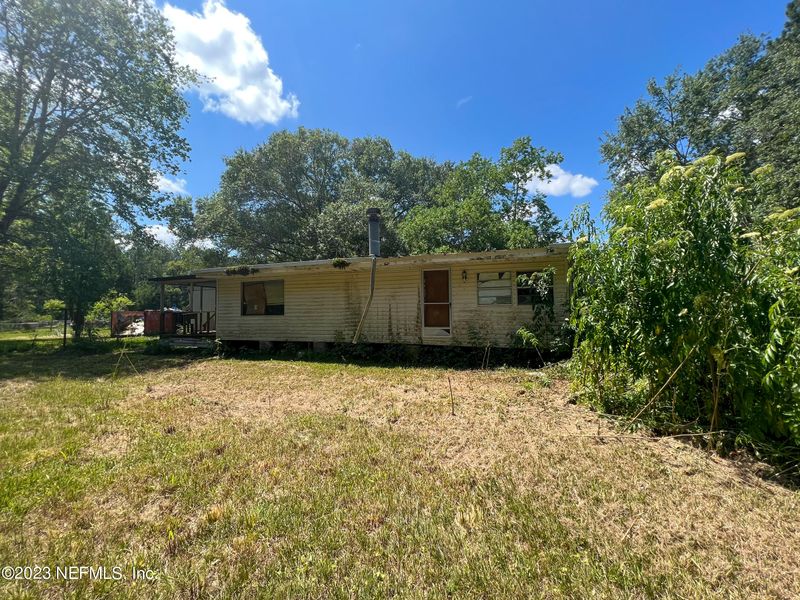8873 Doe Ln, Jacksonville, FL 32219