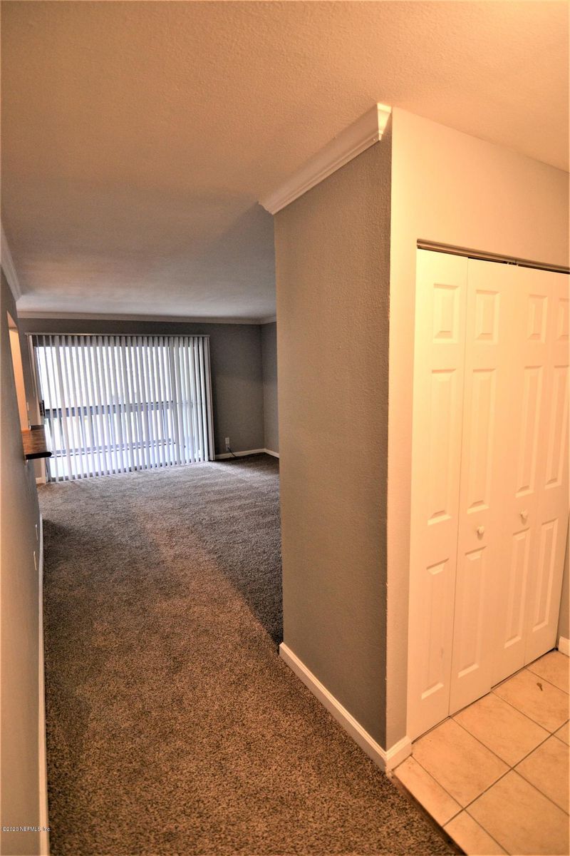8880 Old Kings Rd S #12, Jacksonville, FL 32257