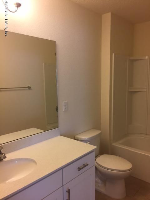 89 Servia Dr, St Johns, FL 32259