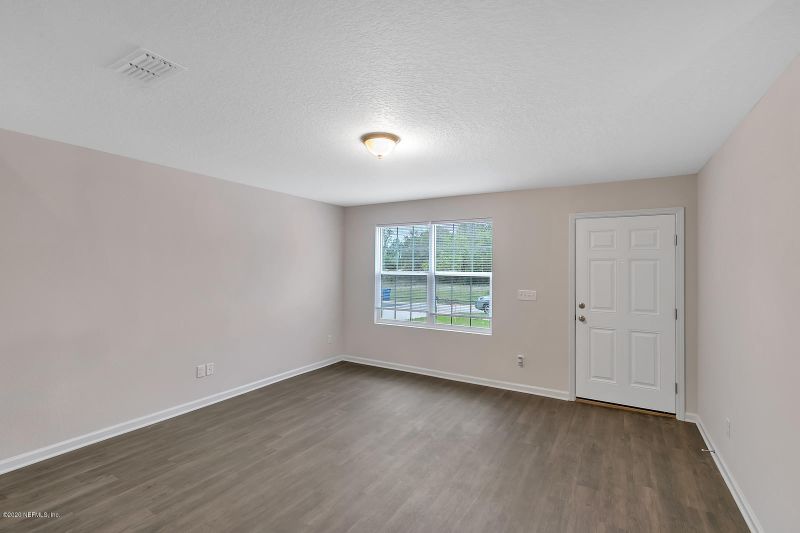 8913 Jasper Ave, Jacksonville, FL 32211