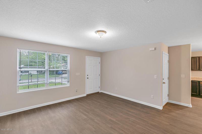 8913 Jasper Ave, Jacksonville, FL 32211