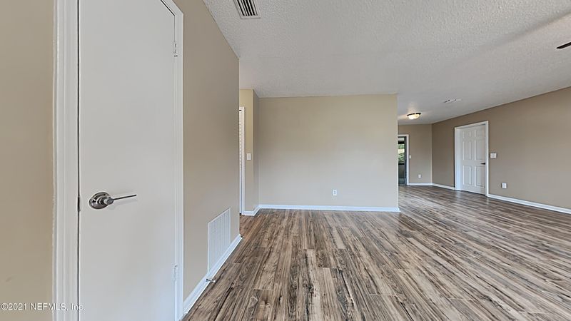 8918 Erin Ct, Jacksonville, FL 32216