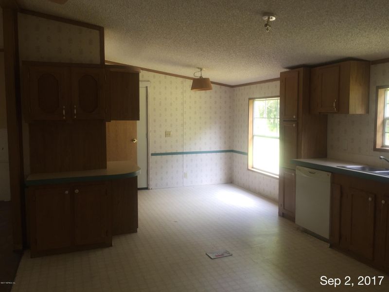 8930 Alligators Rd, Jacksonville, FL 32219