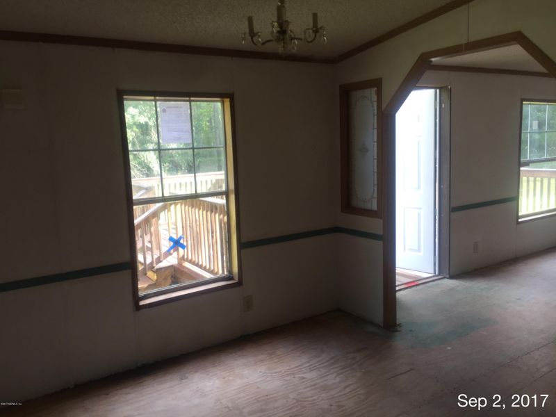 8930 Alligators Rd, Jacksonville, FL 32219