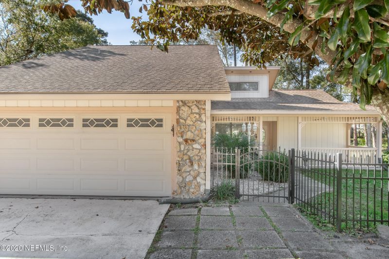 8930 Heavenside Dr, Jacksonville, FL 32257