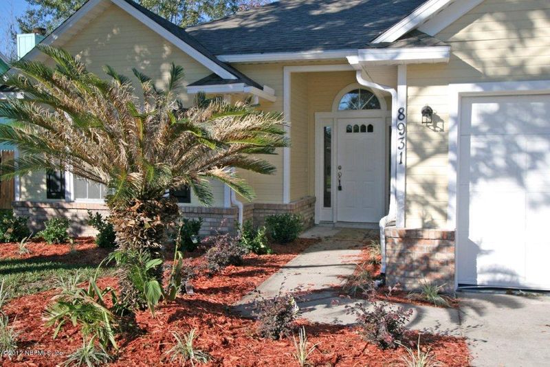 8931 Castle Rock Dr, Jacksonville, FL 32221