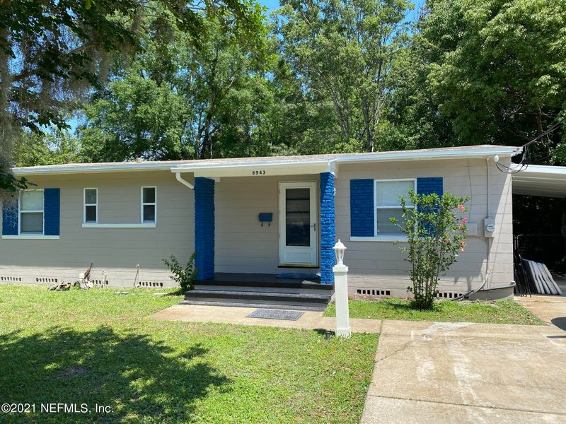 8943 Macarthur Ct S, Jacksonville, FL 32216