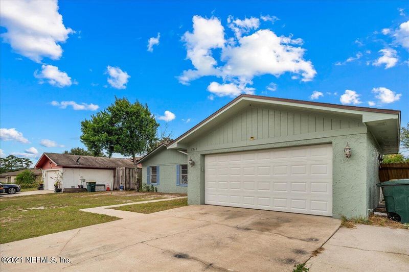 8945 S Sandusky Ave, Jacksonville, FL 32216