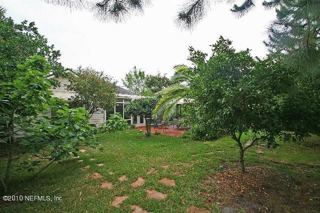 8948 Deer Berry Ct, Jacksonville, FL 32256
