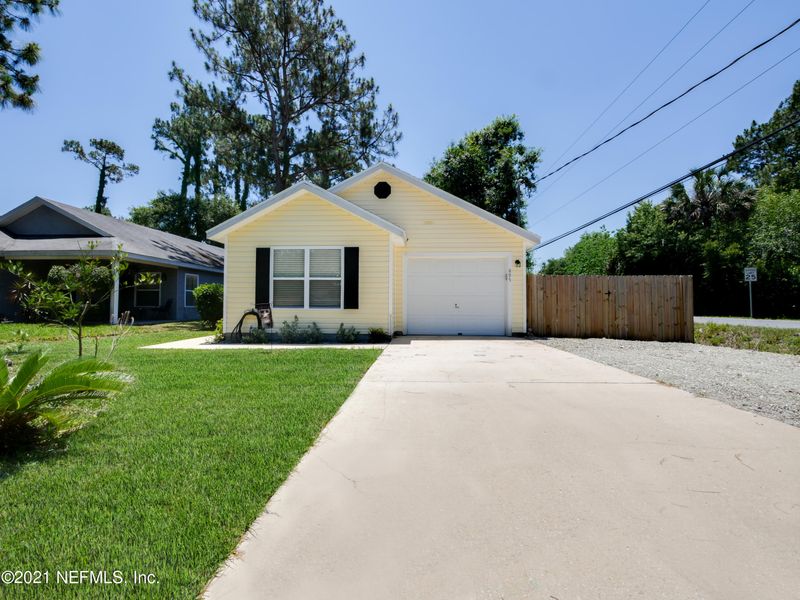 895 Ervin St, St Augustine, FL 32084