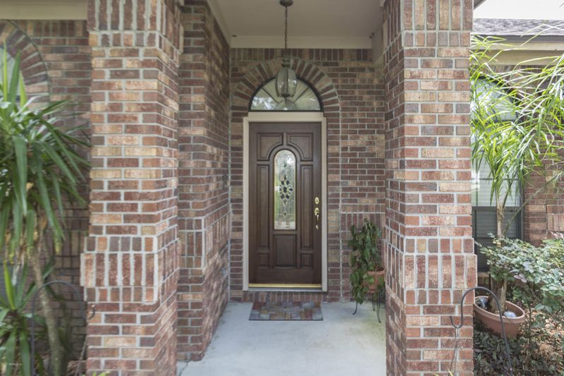 8950 Hunt Valley Dr W, Jacksonville, FL 32257