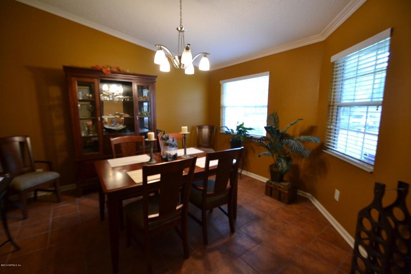 8953 Derrickson Dr, Jacksonville, FL 32210