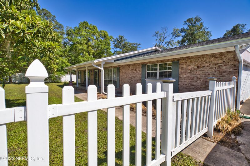 8966 Marlee Rd, Jacksonville, FL 32222