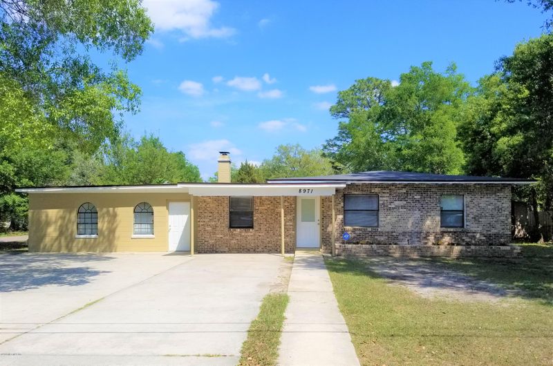 8971 Madison Ave, Jacksonville, FL 32208