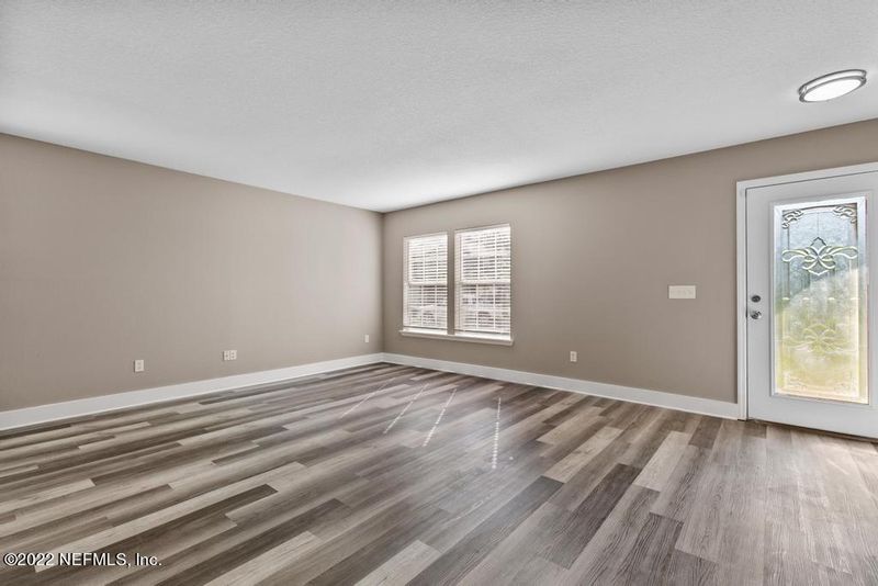 8977 Redtail Dr, Jacksonville, FL 32222
