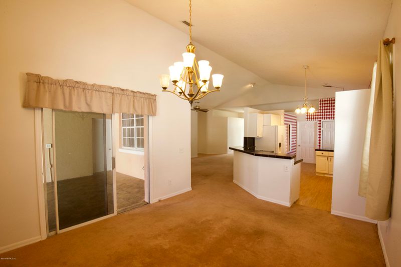 90 Ocean Dr, St Augustine, FL 32080