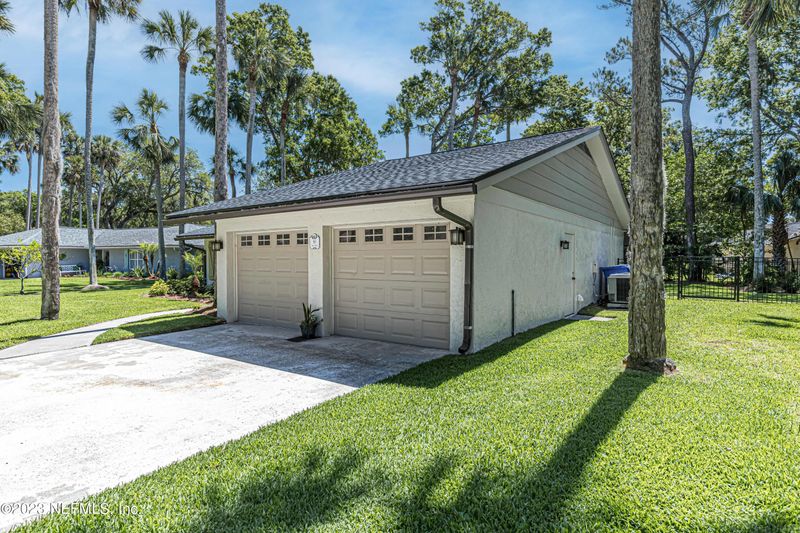 90 Rio Dr, Ponte Vedra Beach, FL 32082