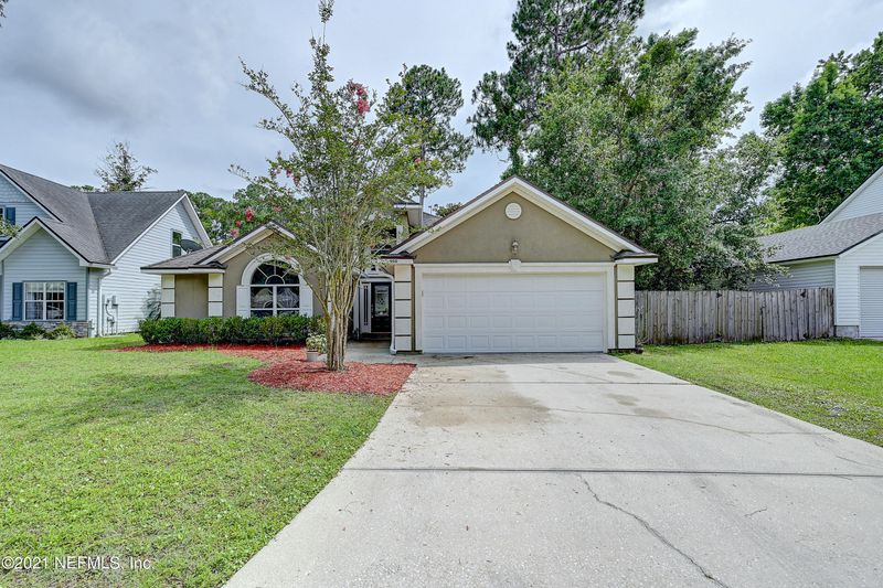 900 Clay St, Fleming Island, FL 32003
