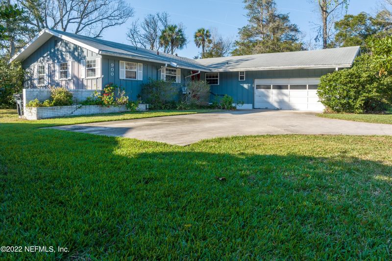 900 Seminole Rd, Atlantic Beach, FL 32233