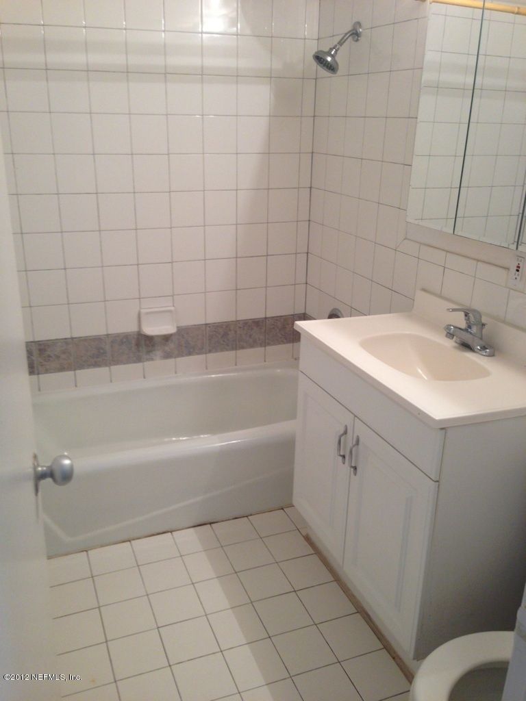 901 Ocean Blvd #24, Atlantic Beach, FL 32233