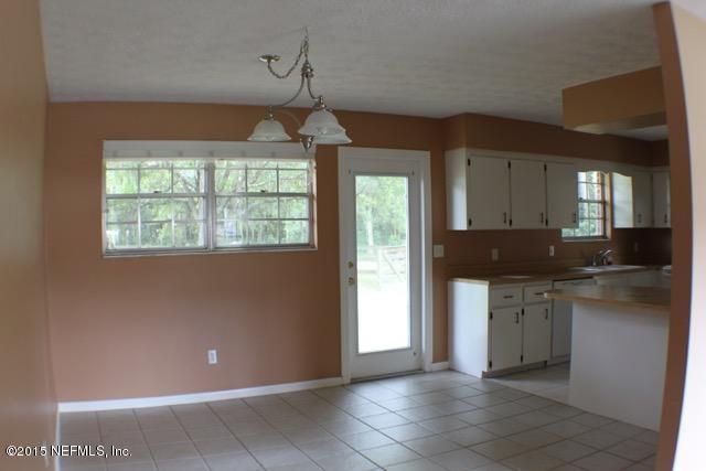 902 Pratt St W, Starke, FL 32091