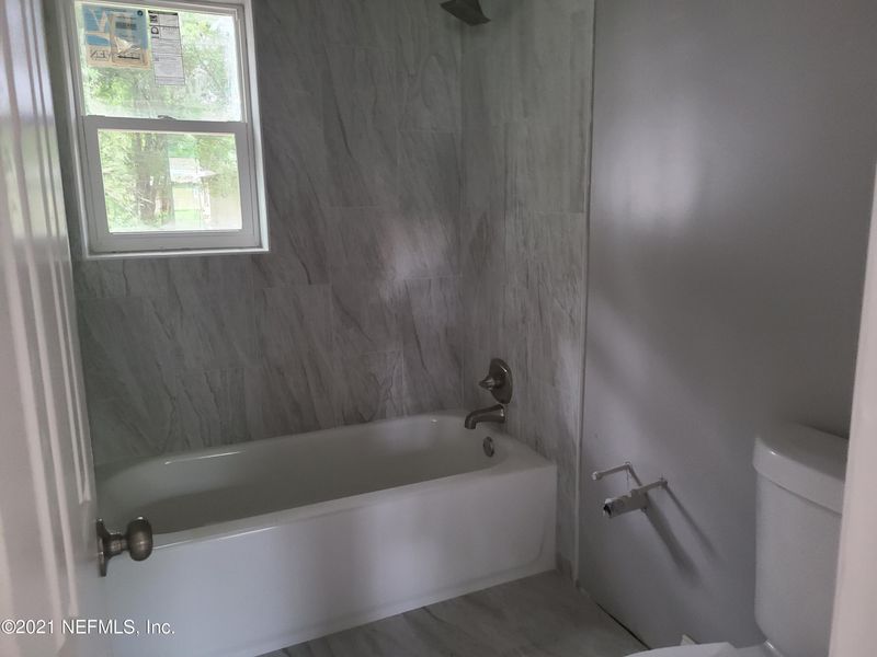 9021 Castle Blvd, Jacksonville, FL 32208