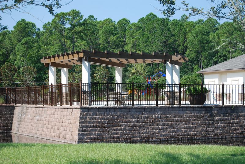 904 Glendale Ln, Orange Park, FL 32065