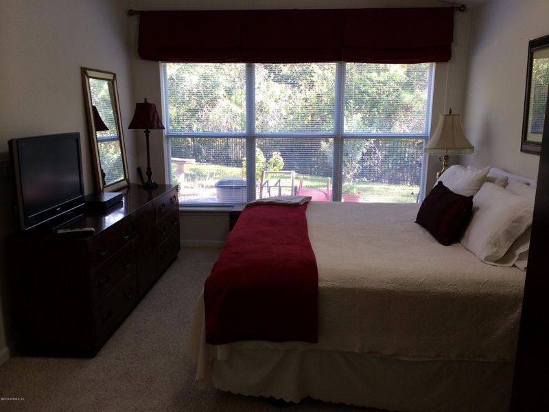 9043 Tropical Bend Cir, Jacksonville, FL 32256
