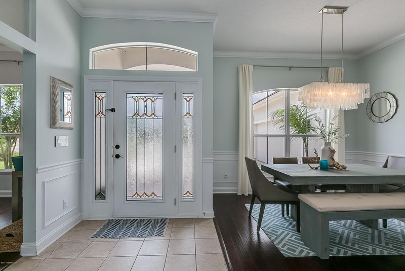 905 Athlone Ln, St Augustine, FL 32095