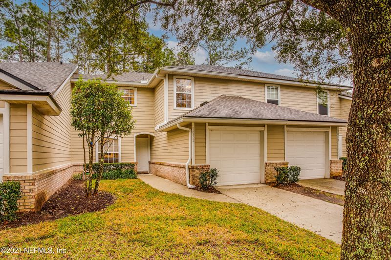 905 Country Bridge Rd #2, St Johns, FL 32259