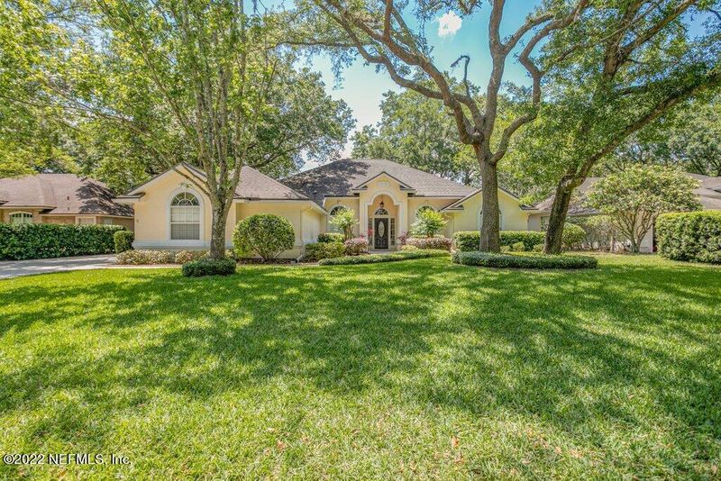 905 Quincy Ct, St Johns, FL 32259