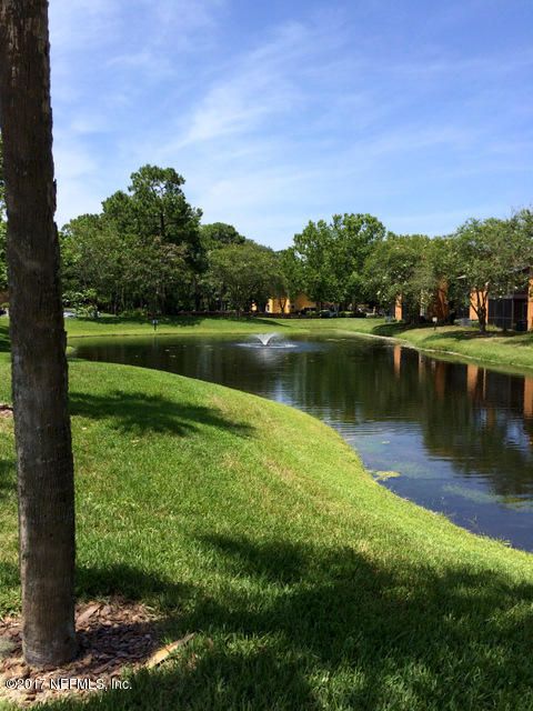 905 Shoreline Cir #905, Ponte Vedra Beach, FL 32082