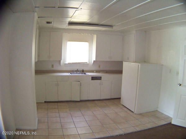 9051 10th Ave, Jacksonville, FL 32208