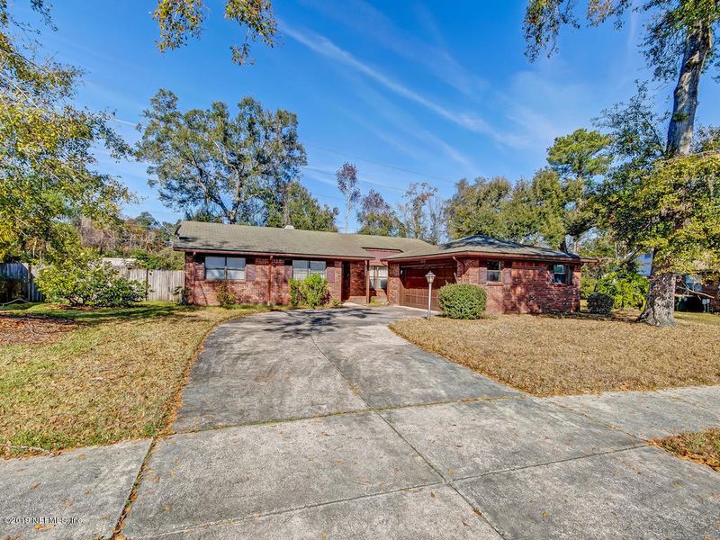 9052 Latimer Rd W, Jacksonville, FL 32257