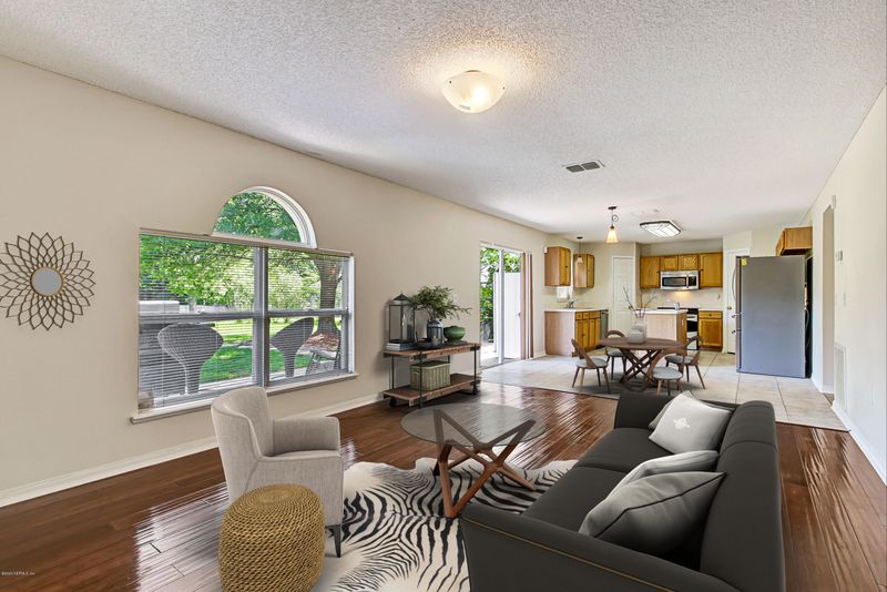 9055 Shindler Crossing Dr, Jacksonville, FL 32222
