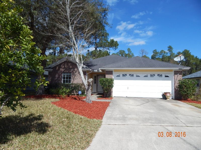 9069 Prosperity Lake Dr, Jacksonville, FL 32244
