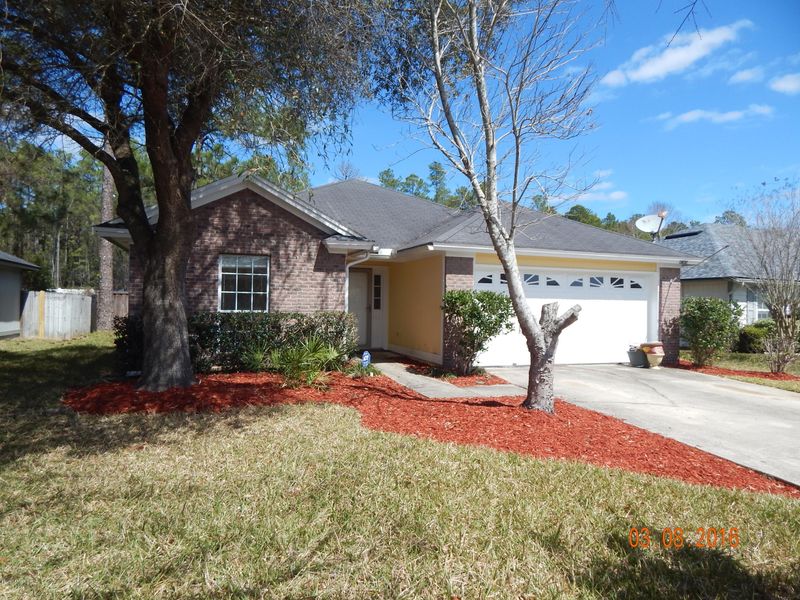 9069 Prosperity Lake Dr, Jacksonville, FL 32244