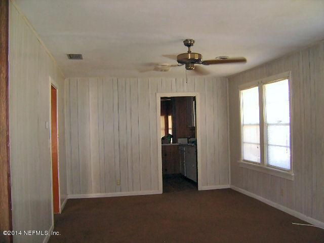 9073 Free Ave, Jacksonville, FL 32211