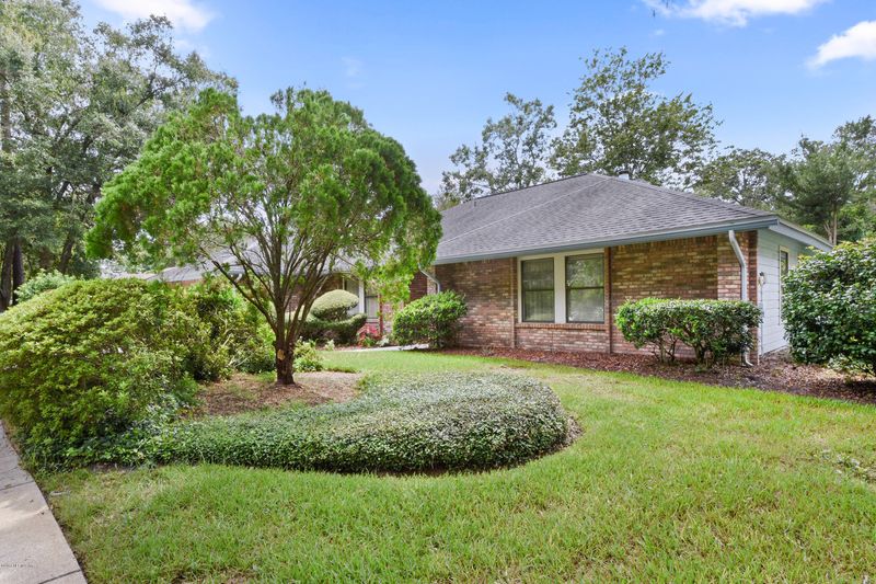 9090 Barnstaple Ln, Jacksonville, FL 32257