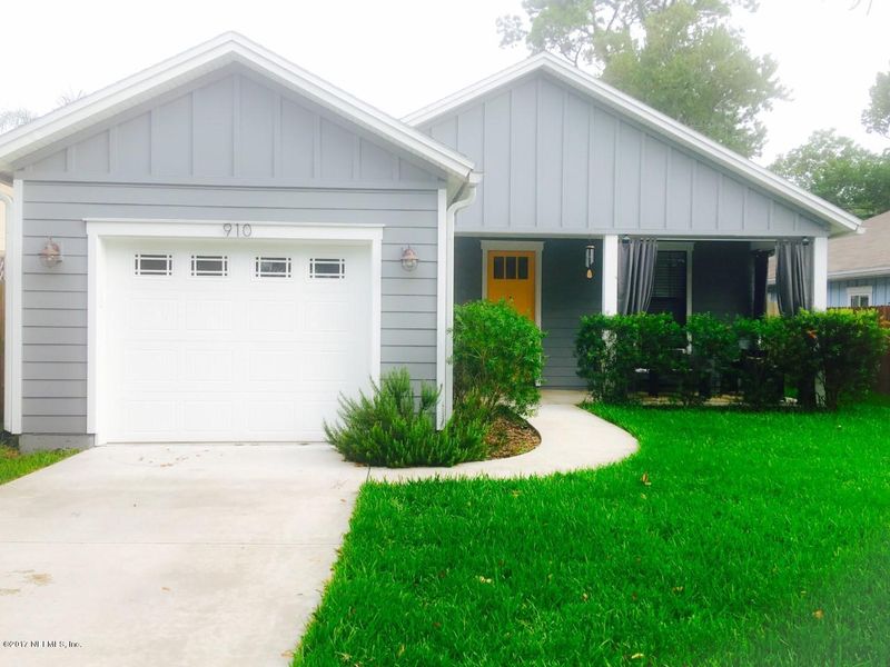 910 13th Ave S, Jacksonville Beach, FL 32250