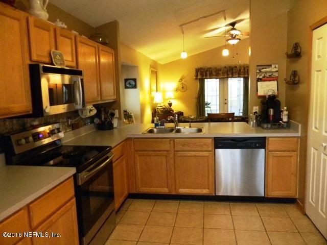 9115 Rockpond Meadows Dr, Jacksonville, FL 32221