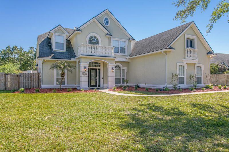 912 S Forest Creek Dr, St Augustine, FL 32092