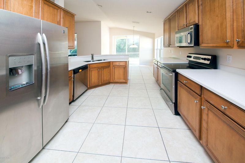 9148 Sugarland Dr, Jacksonville, FL 32256