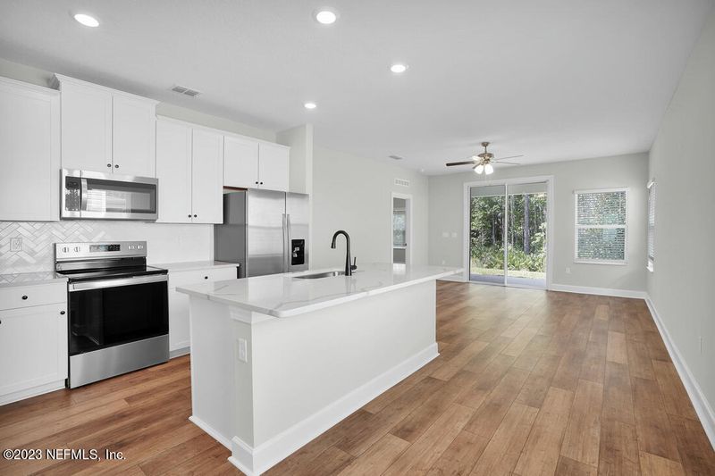 915 Morgans Treasure Rd, St Augustine, FL 32084